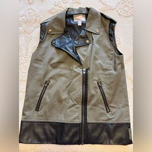 Forever 21 Black and Gray Moto Vest